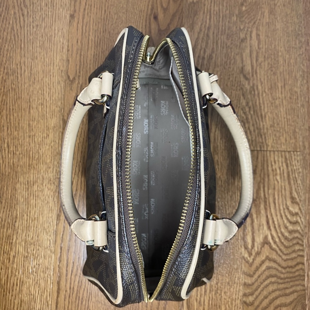 Purse - Picture 8 of 11